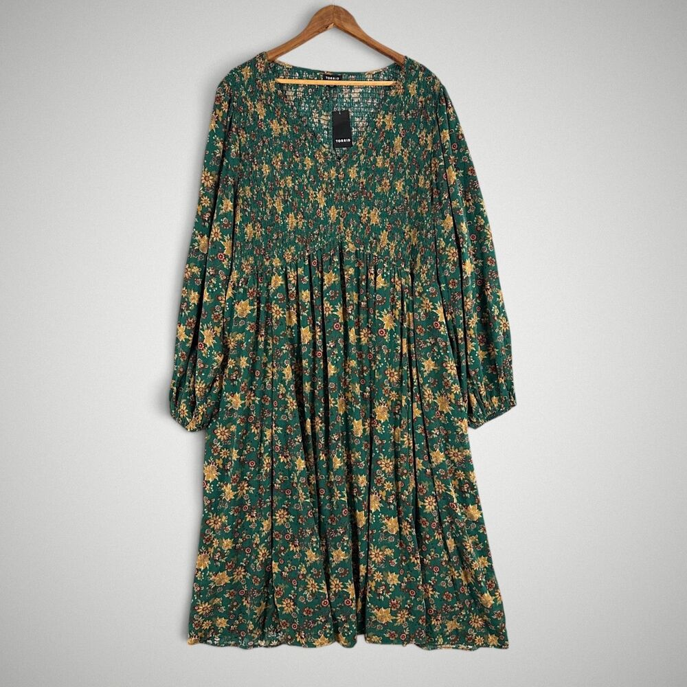 NWT Torrid Floral Midi Dress Green Smocked Long Sleeve Pockets Cottage Size 4X